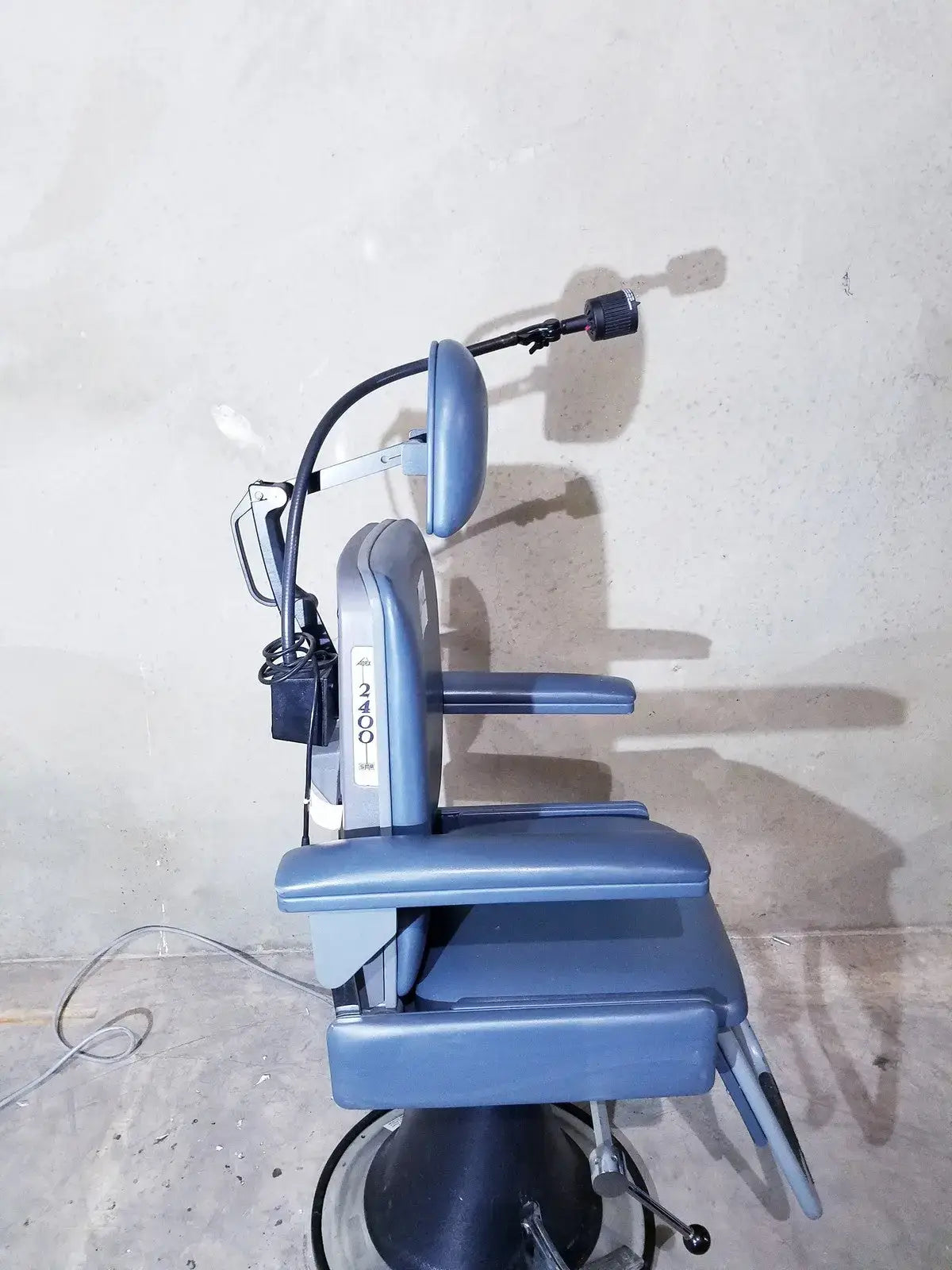 Global Surgical Corporation SMR Apex 2400 Exam Chair w/ Solarlite Lamp S900117 Exam Chair, second-hand product photo 11
