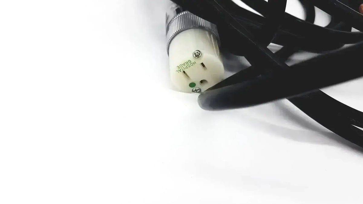 Unbranded Heavy-Duty Extension Cord or Lead Single Phase 3 Pin Flat - Hospital Grade Medical Power Cord, second-hand product photo 14