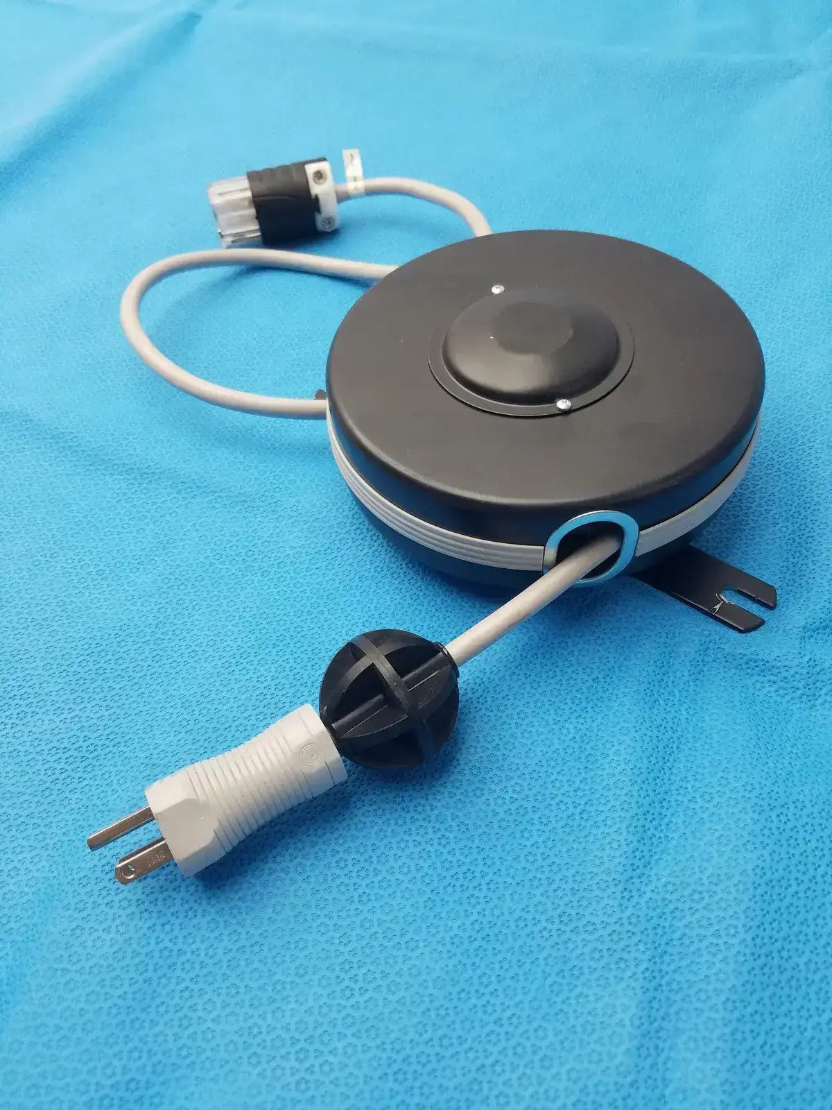 Hospital Grade Extension Cord Reel with IEC Compliant Plug Extension Cord Reel, second-hand product photo 10