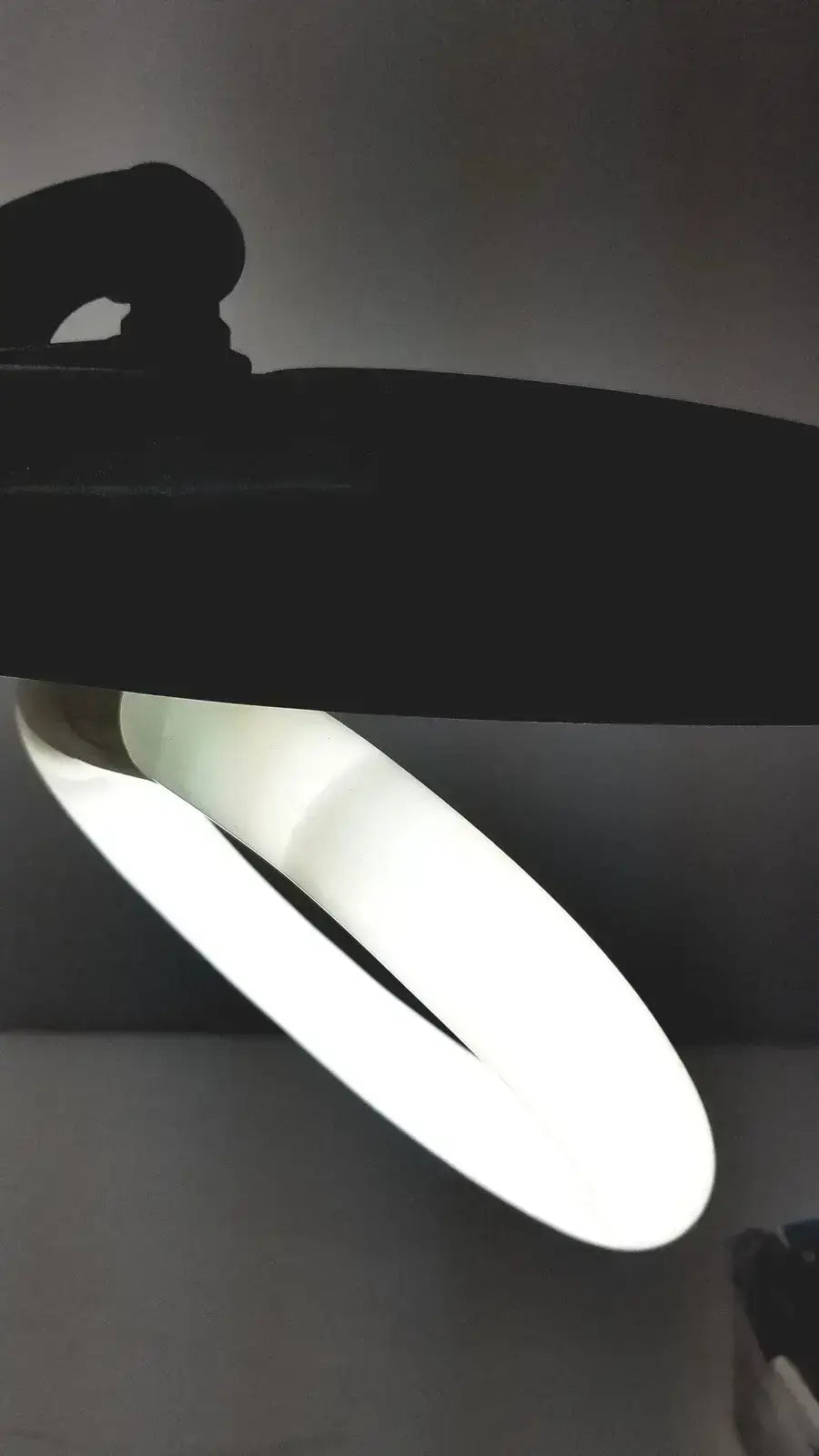 Unbranded Illuminated Desk Base Bubble Table Lamp in Working Condition Desk Lamp, second-hand product photo 8