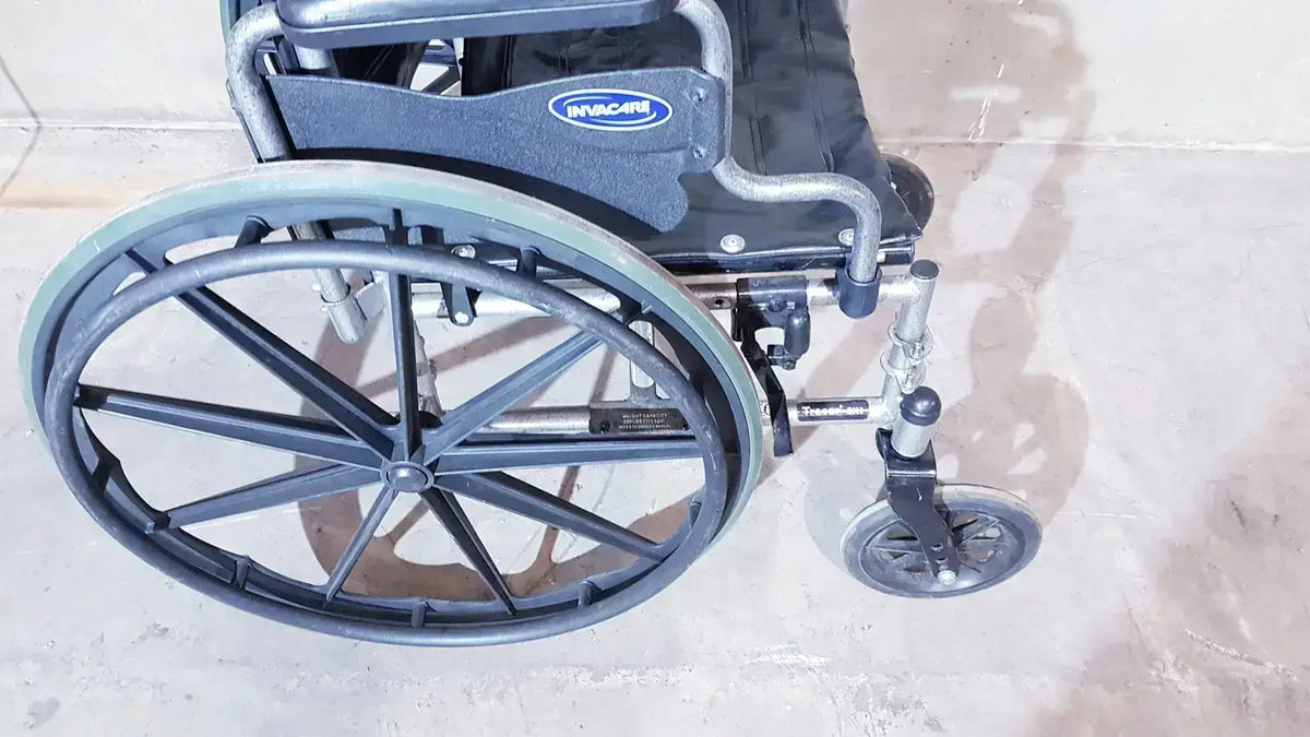 Invacare Tracer EX2 Wheelchair for Adults Standard Folding 20 Inch Seat 250 Lb Wheelchair, second-hand product photo 13