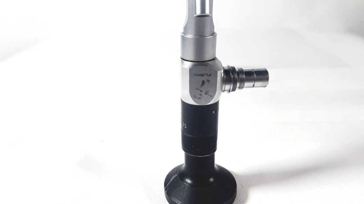 Black and silver karl storz 27410 sk 7.5fr autoclavable rigid scope dual channel with metallic joints and threaded connector