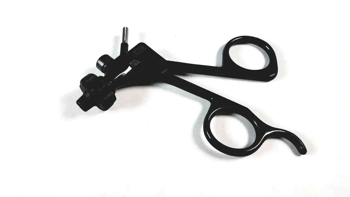 Reuse Medical Karl Storz 33121 Clickline Plastic Handle Pistol Grip Endoscopy Surgical Tool Centrifuge Tubes, second-hand product photo 1