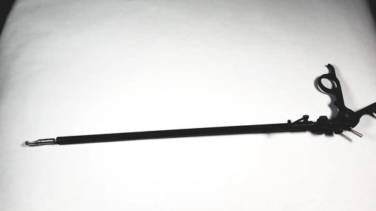 Karl storz black surgical handle with long slender articulated gripping mechanism for endoscopy instrument use