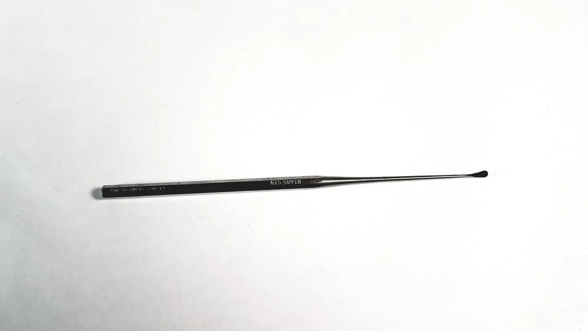 Black metal karl storz perkins elevator n1685 s19 stainless steel surgical instrument with slender curved handle and rounded tip