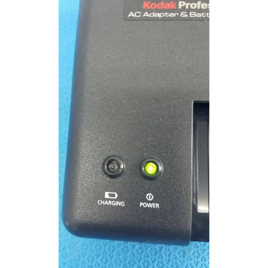Kodak Professional DCS Pro 14n AC Adapter & Battery Charger w/ Charging Cable AC Adapter & Battery Charger, second-hand product photo 2