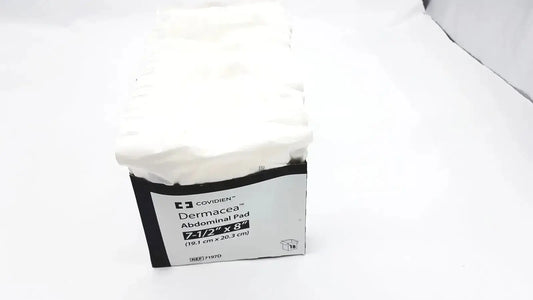 Covidien Lot of 18 Covidien Dermacea Abdominale Ref: 7197D, 7 1/2x8” Abdominal Pad, new product photo 2
