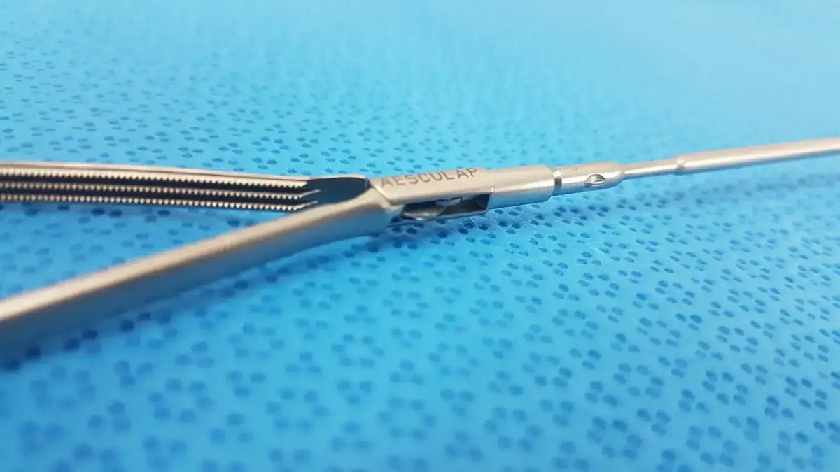 AESCULAP Lot of = 2 AESCULAP Laparoscopic Dissecting Forceps - P0657R Laparoscopic Dissecting Forceps, second-hand product photo 10