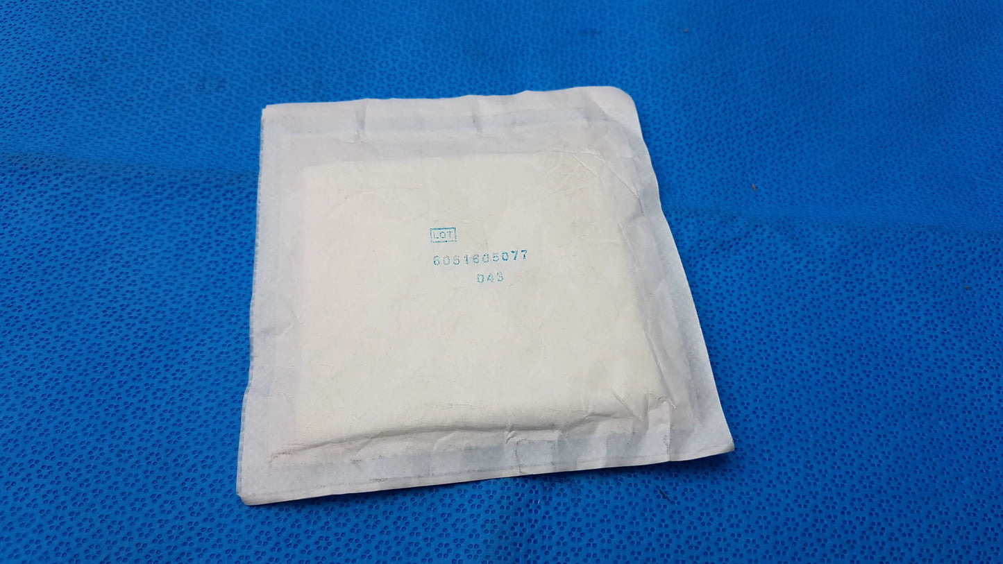 Lot of 2 Medline Avant Gauze Sterile Non-Woven Drain Sponges 4’’x4’’ 6-Ply Ref NON256000 - Sterile Non-Woven Drain