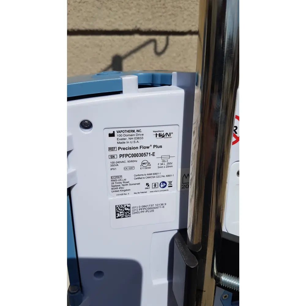Lot of 3 Hi-VNI Technology Precision Flow Plus Respiratory Therapy Units With Stands - Respiratory Therapy Unit