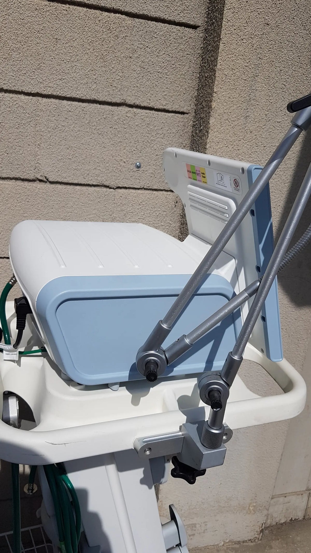 Lot of 3 Philips Respironics V60 Hospital BiPAP Ventilators With Rolling Stands - Hospital BiPAP Ventilator