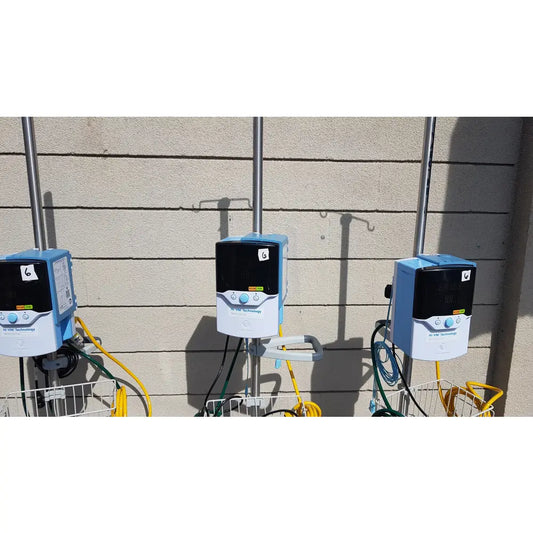 Lot of 3 Vapotherm Respiratory Therapy Units With Stands Ref Precision Flow Plus - Respiratory Therapy Unit