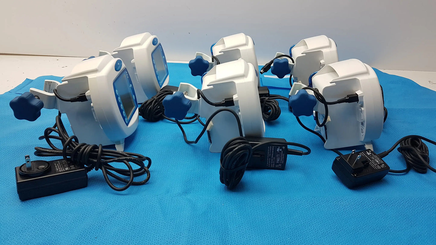 Lot of 6 Covidien Kangaroo Enteral Feeding Infusion Pumps With Power Supplies - Volumetric Enteral Feeding Infusion Pump