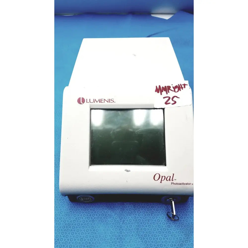 Reuse Medical Lumenis Opal Photoactivator Therapy (PDT) Laser System Other Medical & Lab Equipment, second-hand product photo 1
