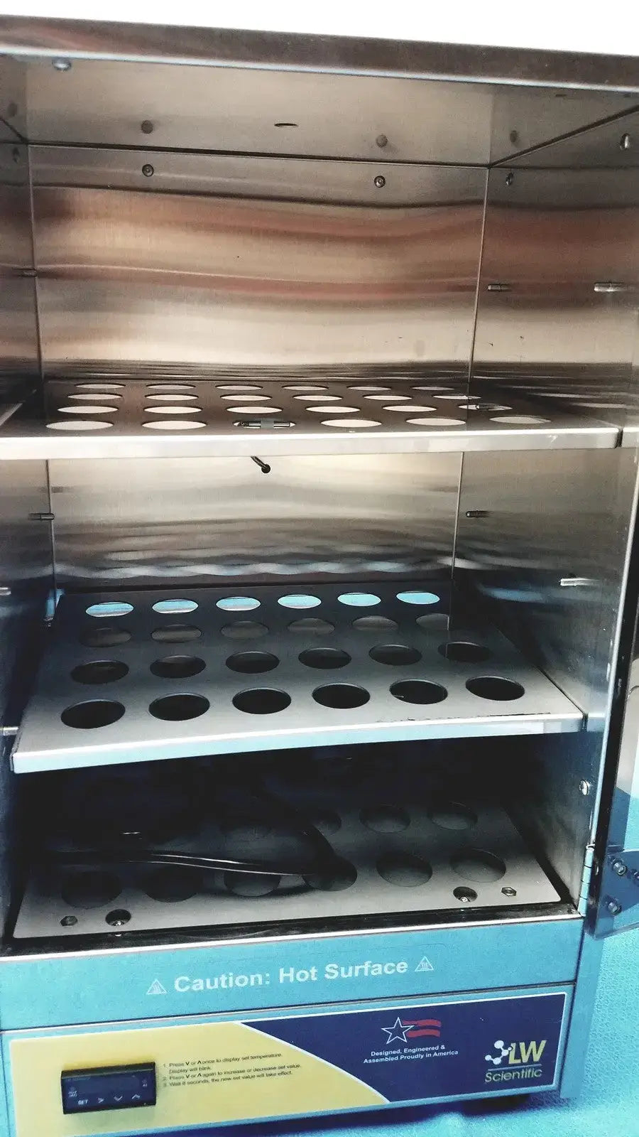 LW Scientific 30L Digital Incubator – Preowned, Tested for Basic Functions Laboratory Incubator, second-hand product photo 5