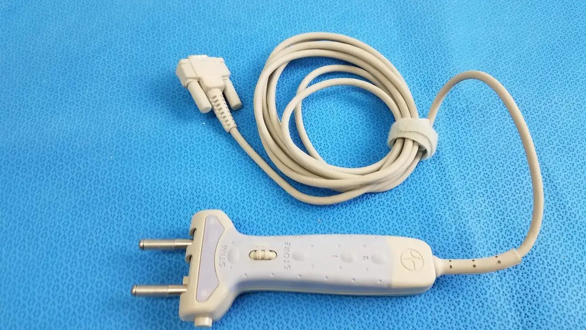 Reuse Medical Medical Bed Pendant Hand Control with DB9 Connector Bed & Chair Tables, second-hand product photo 1
