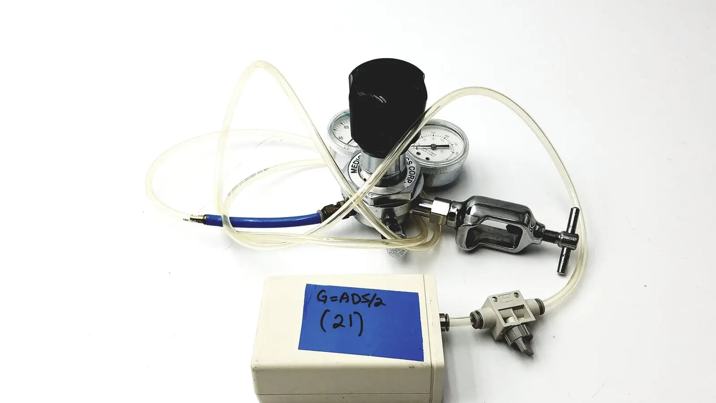 Reuse Medical Medical Graphics Corp Comprressed Gas Regullator WIth Cosmed Calibration Unit Other Medical & Lab Equipment, second-hand product photo 1