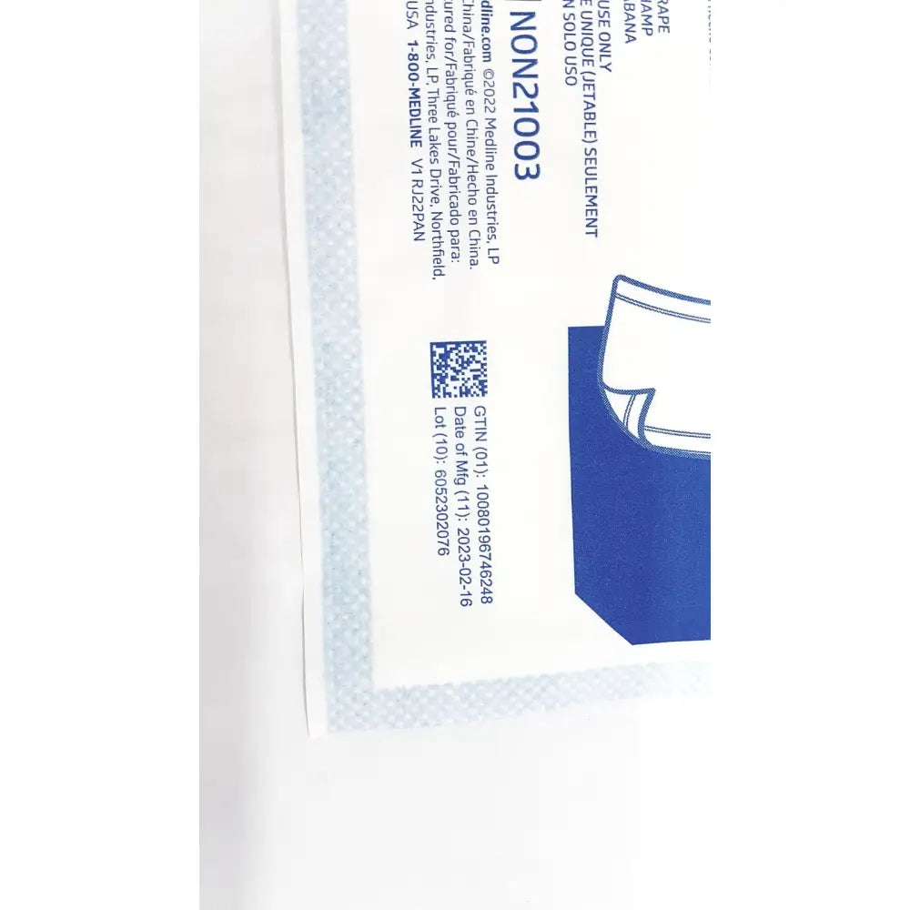 Blue medline poly-lined drape drap multilignes non21003 packaging with white text and qr code for medical use