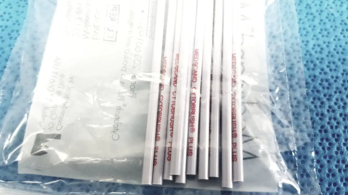 MEDSCAND MEDICAL CYTOBRUSH Plus Cell Collector REF# C0004 10 X 10 Cytology Brush, second-hand product photo 10
