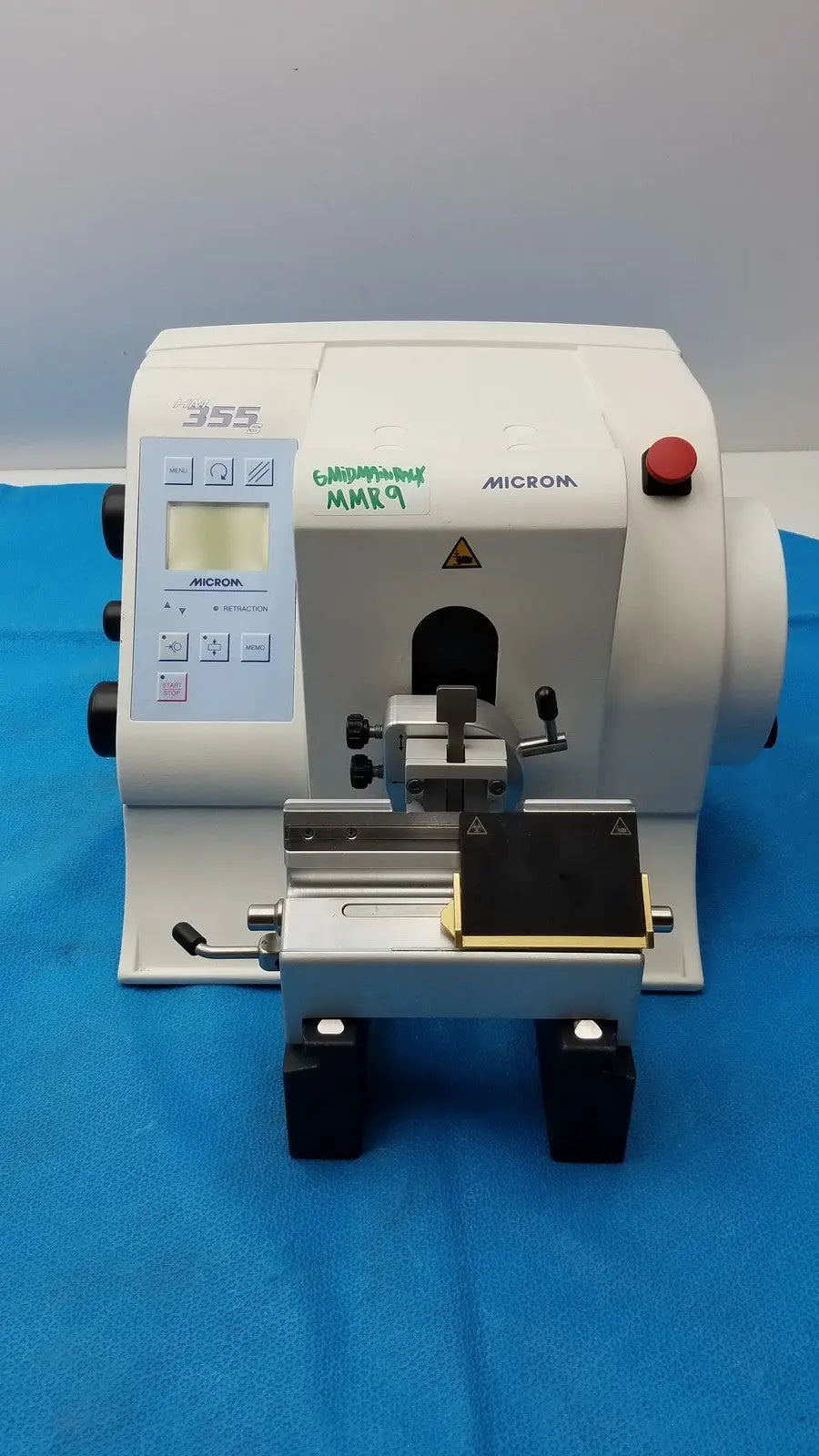 Reuse Medical Microm HM 355 S-2 Rotary Microtome Histology Sectioning Lab Equipment Other Medical & Lab Equipment, second-hand product photo 1