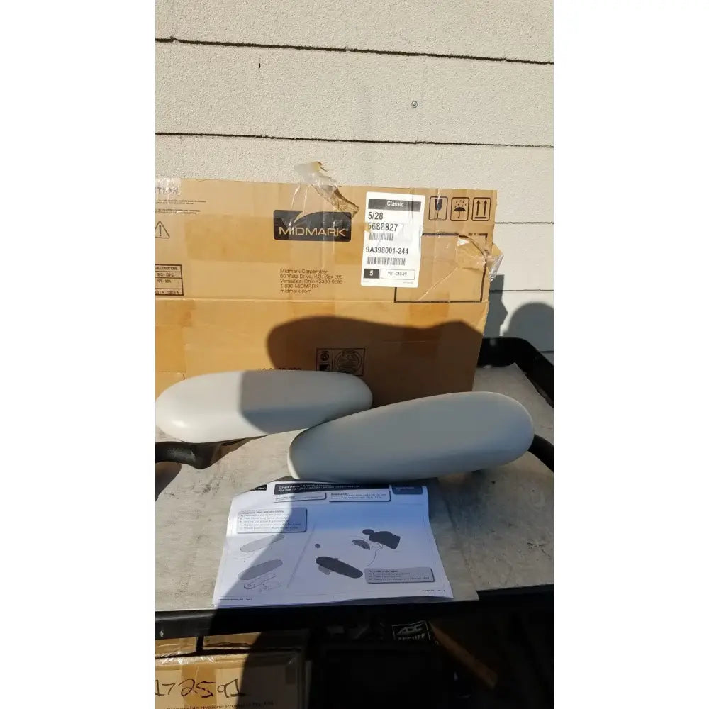 Reuse Medical Midmark Adjustable Chair Arms – Accessories for Medical Chairs Examination & Operation Tables, second-hand product photo 1