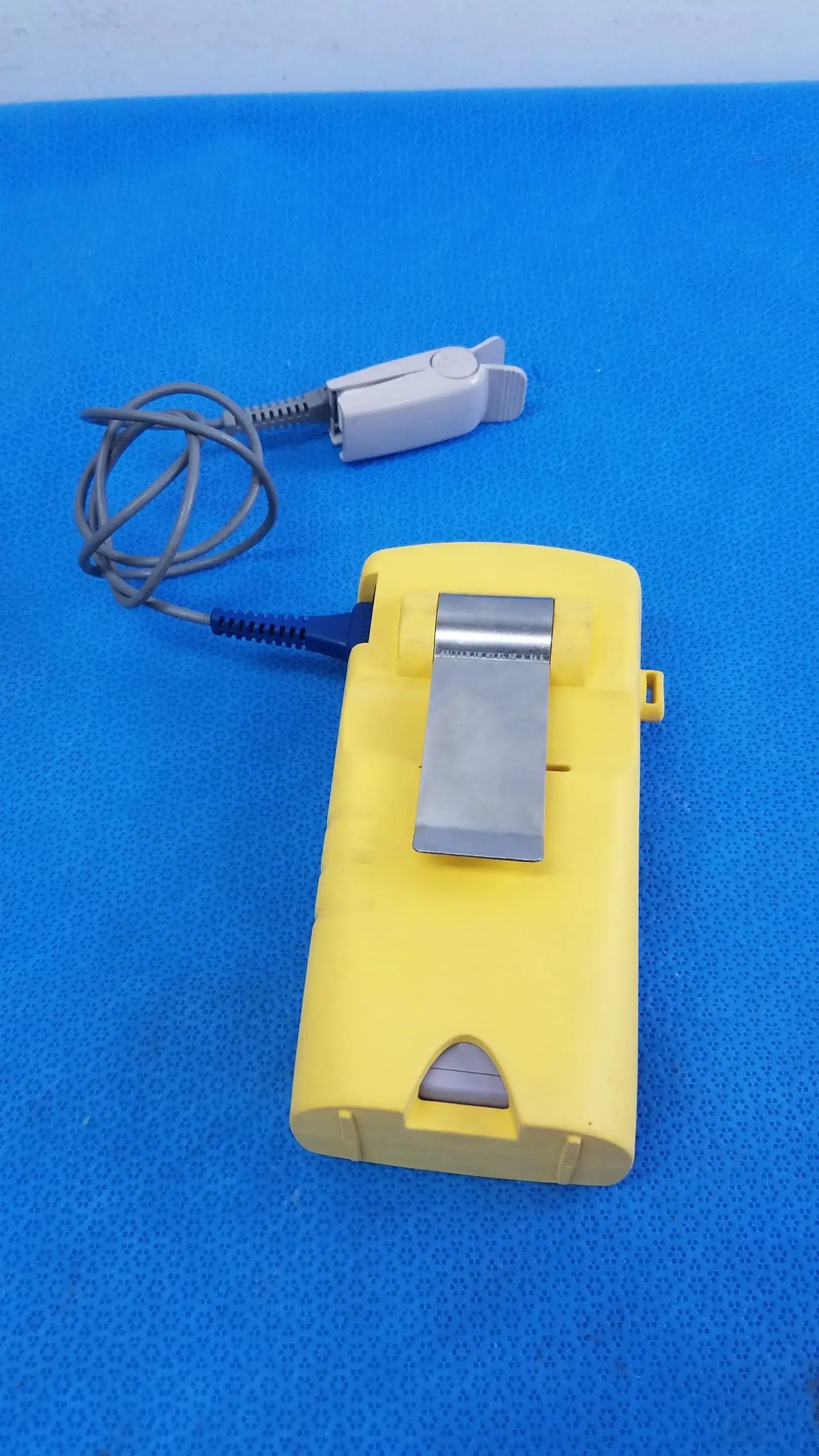 Nellcor Oximax N-65 Pulse Oximeter Pulse Oximeter, second-hand product photo 9