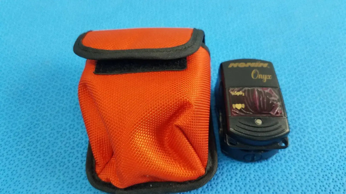 Reuse Medical Nonin Onyx Fingertip Pulse Oximeter – Portable SpO2 Oxygen Monitor Pulse Oximeters, second-hand product photo 1