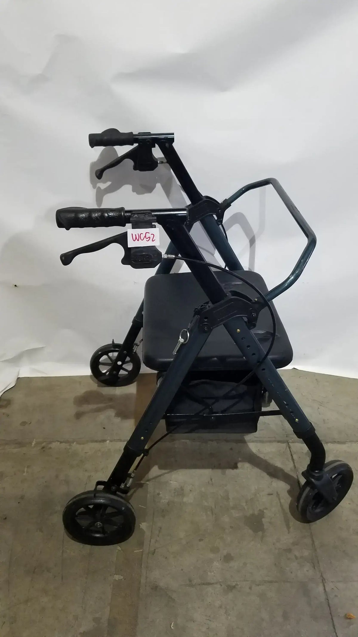 Reuse Medical Equipment Nova Rolling Walker for Seniors, 4-Wheel Rollator with Seat, Black Walkers, second-hand product photo 17