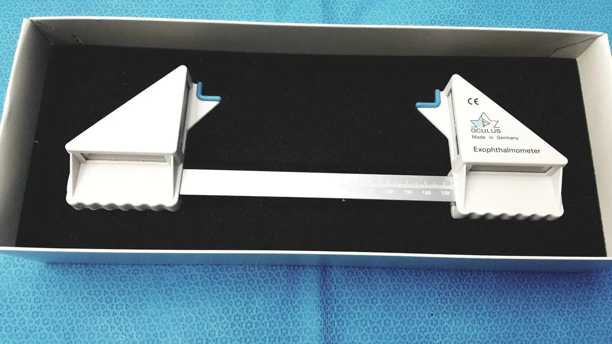 Reuse Medical OCULUS Exophthalmometer Made in Germany Other Medical & Lab Equipment, second-hand product photo 1