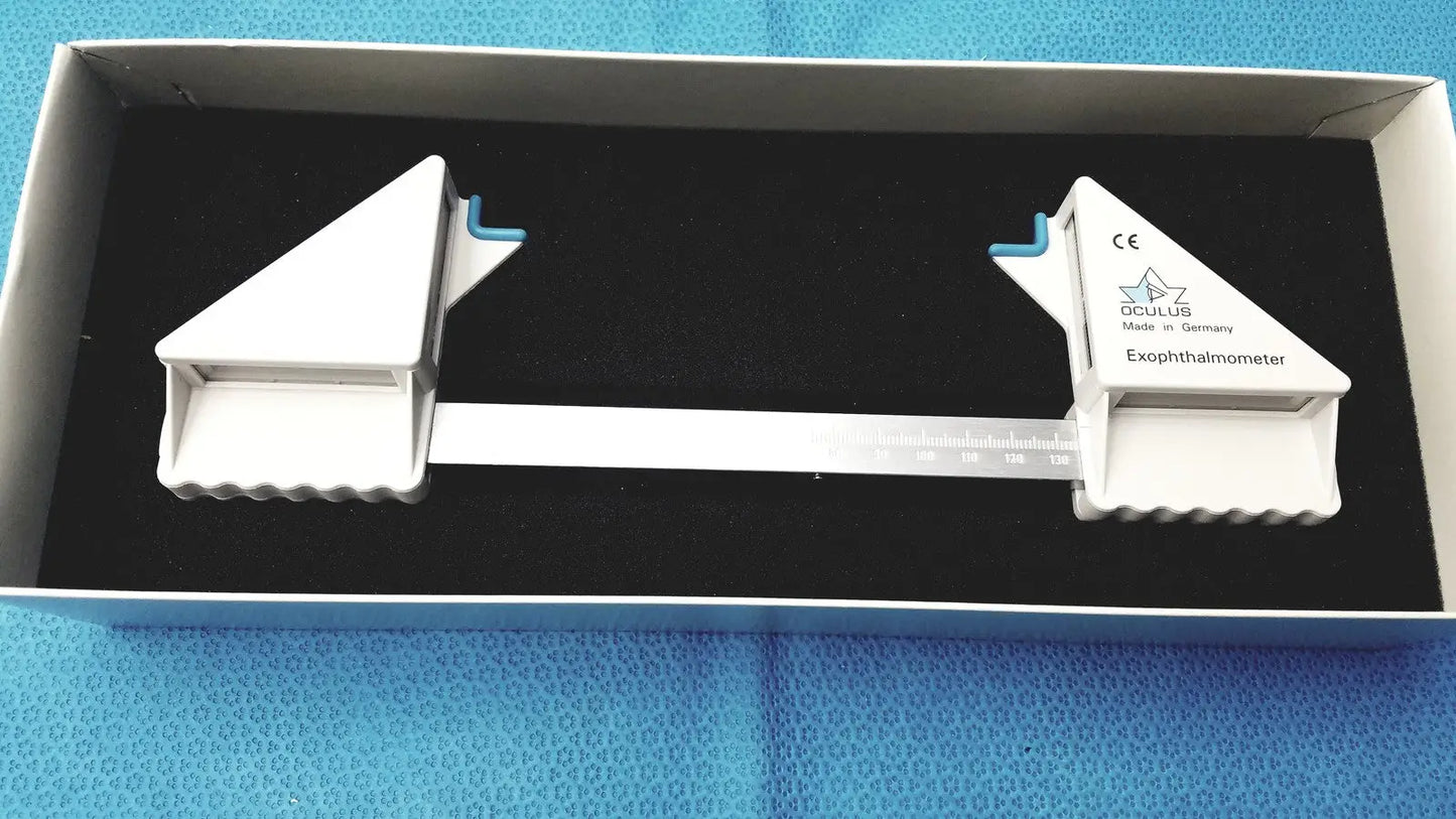 Reuse Medical OCULUS Exophthalmometer Made in Germany Other Medical & Lab Equipment, second-hand product photo 1