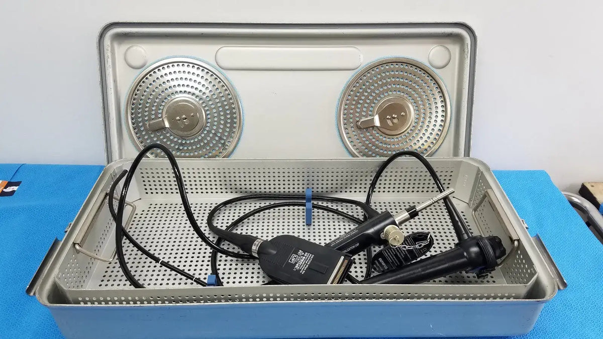 Reuse Medical Olympus CYF-VH Flexible Cysto-Nephro Videoscope Endoscope with Tray Endoscopes, second-hand product photo 1