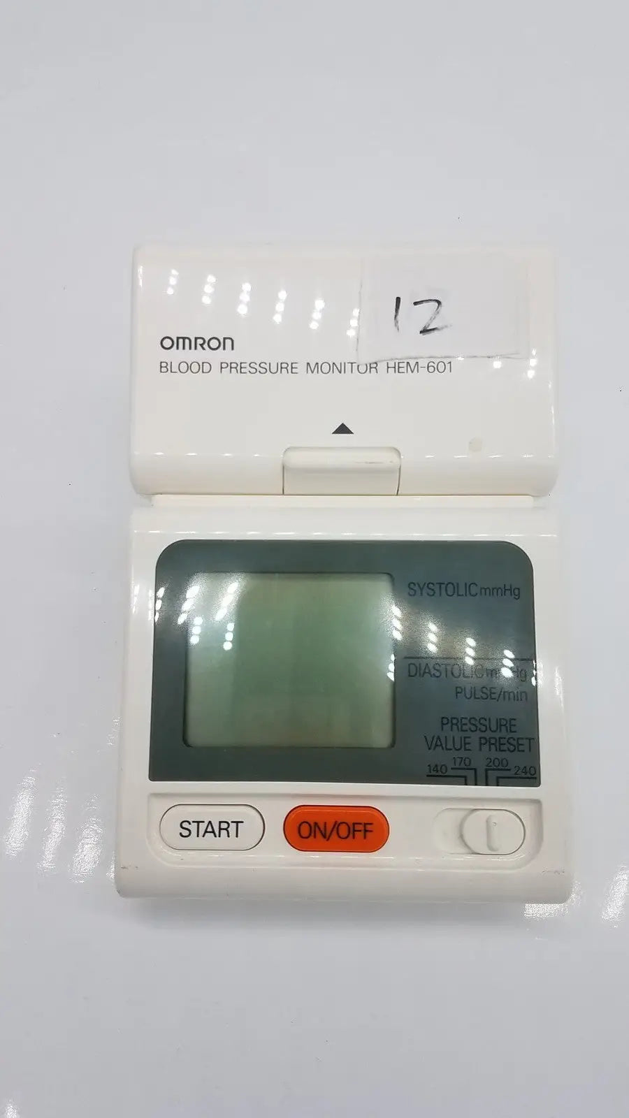 Reuse Medical OMRON HEM-601 Digital Wrist Blood Pressure Monitor Other Medical & Lab Equipment, second-hand product photo 1