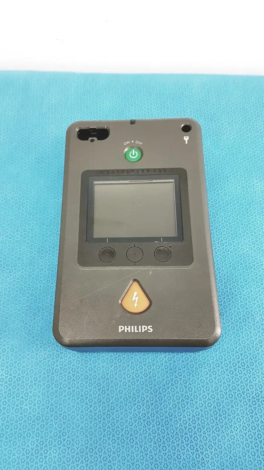 Reuse Medical Philips HeartStart FR3 Defibrillator – Advanced Portable AED Device Defibrillators, AED Pads & Batteries, second-hand product photo 1