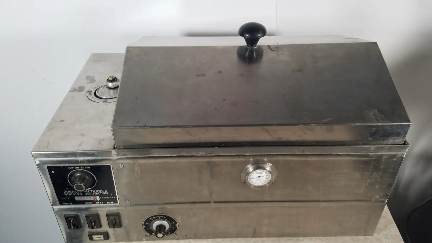 Reuse Medical Precision Scientific Metabolic Shaking Incubator 66722 Lab Incubators, second-hand product photo 1