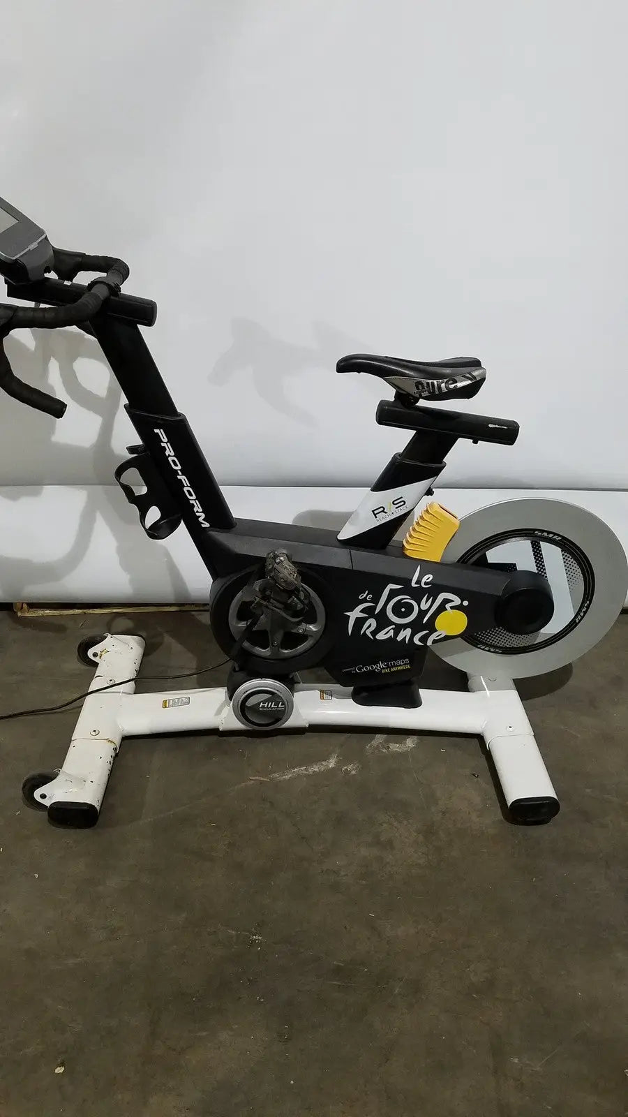 Reuse Medical Proform Le Tour De France Training Bike Silent Magnetic Resistance Exercise Bikes, second-hand product photo 1