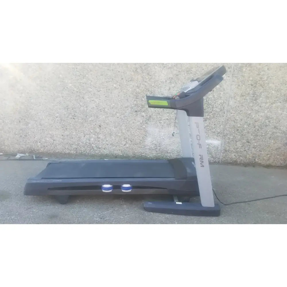 Reuse Medical ProForm Power 995i Treadmill | 3.0 CHP Motor | Folding SpaceSaver Design Machine Parts & Accessories, second-hand product photo 1