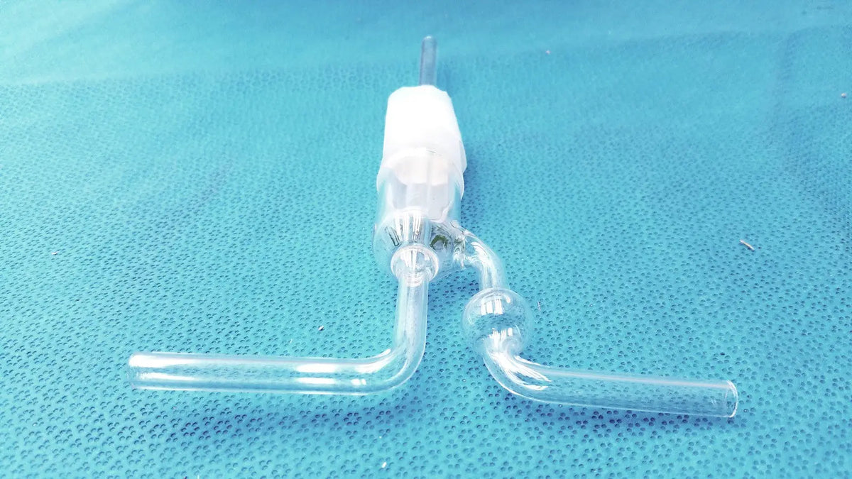 Clear pyrex glass stopper 29/42 with white plastic connector and curved tubing arms for gas washing bottle use