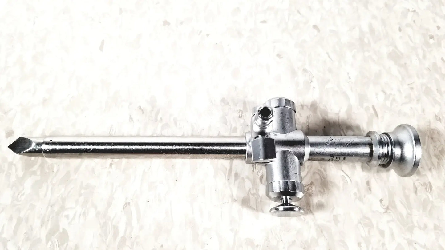 Reuse Medical R. Wolf 8934.01 Sheath with 8923.123 Trocar 10mm Laparoscopic Instruments, second-hand product photo 1
