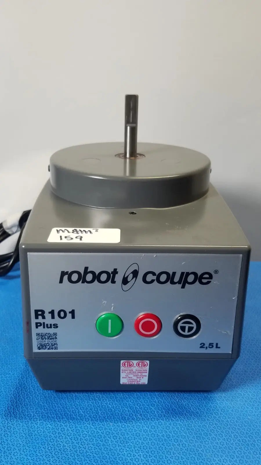 Reuse Medical Robot Coupe R101 Plus Commercial Food Processor Base – 2.5 Liter Countertop Unit Commercial Food Processors, second-hand product photo 1