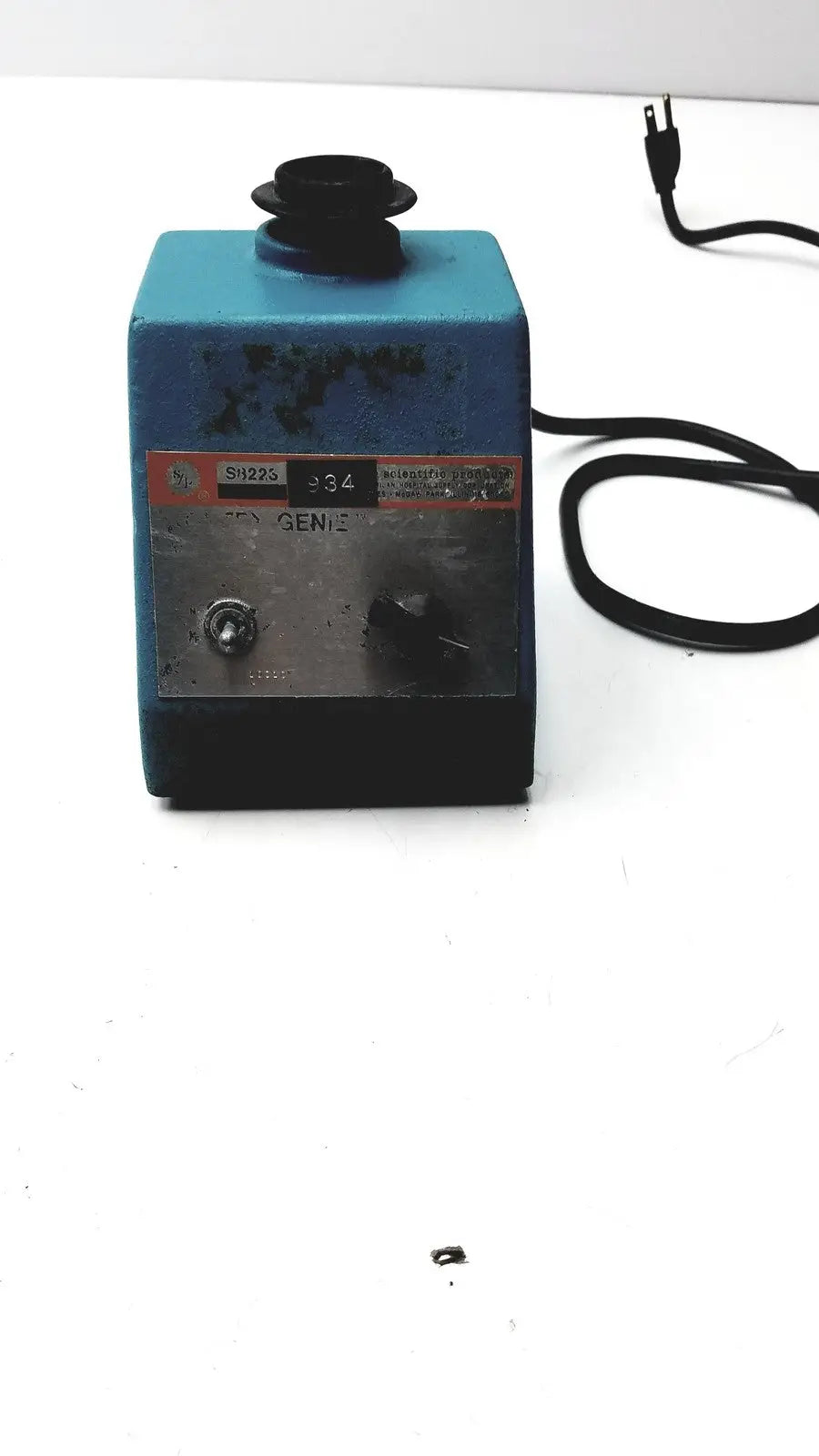 Scientific Products Vortex Genie Mixer, Model S8223 Vortex Mixer, as-is (for parts) product photo 5