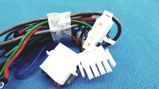 SEIWA E04SR130525A Ferrite Cores with Multi-Pin Connectors Wire Harness Cable Wire Harness Cable, second-hand product photo 2