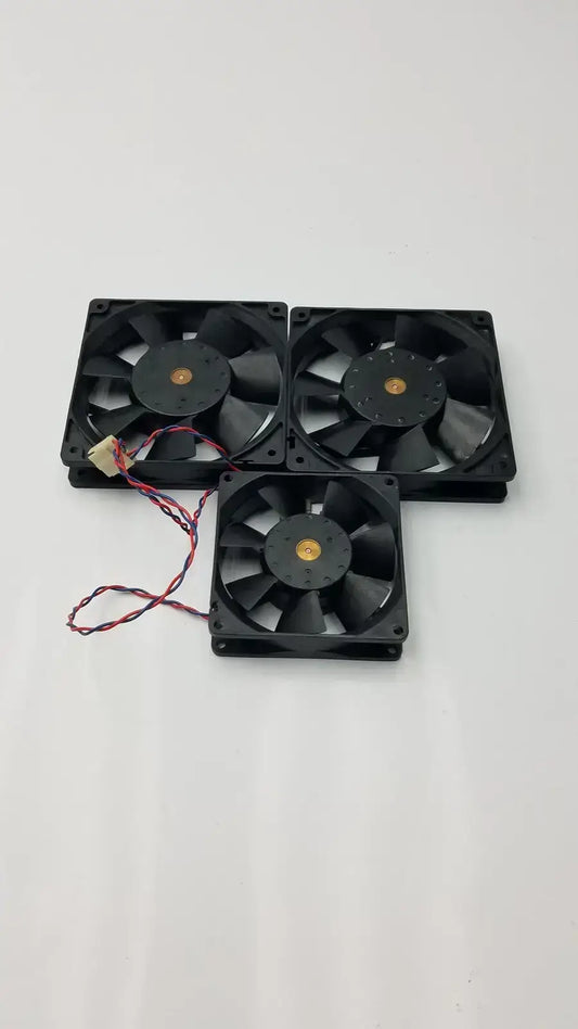 U.S. TOYO FAN Set of 3 Brushless DC San Ace 25 109p1212m4021 Brushless DC Axial Fan, second-hand product photo 2