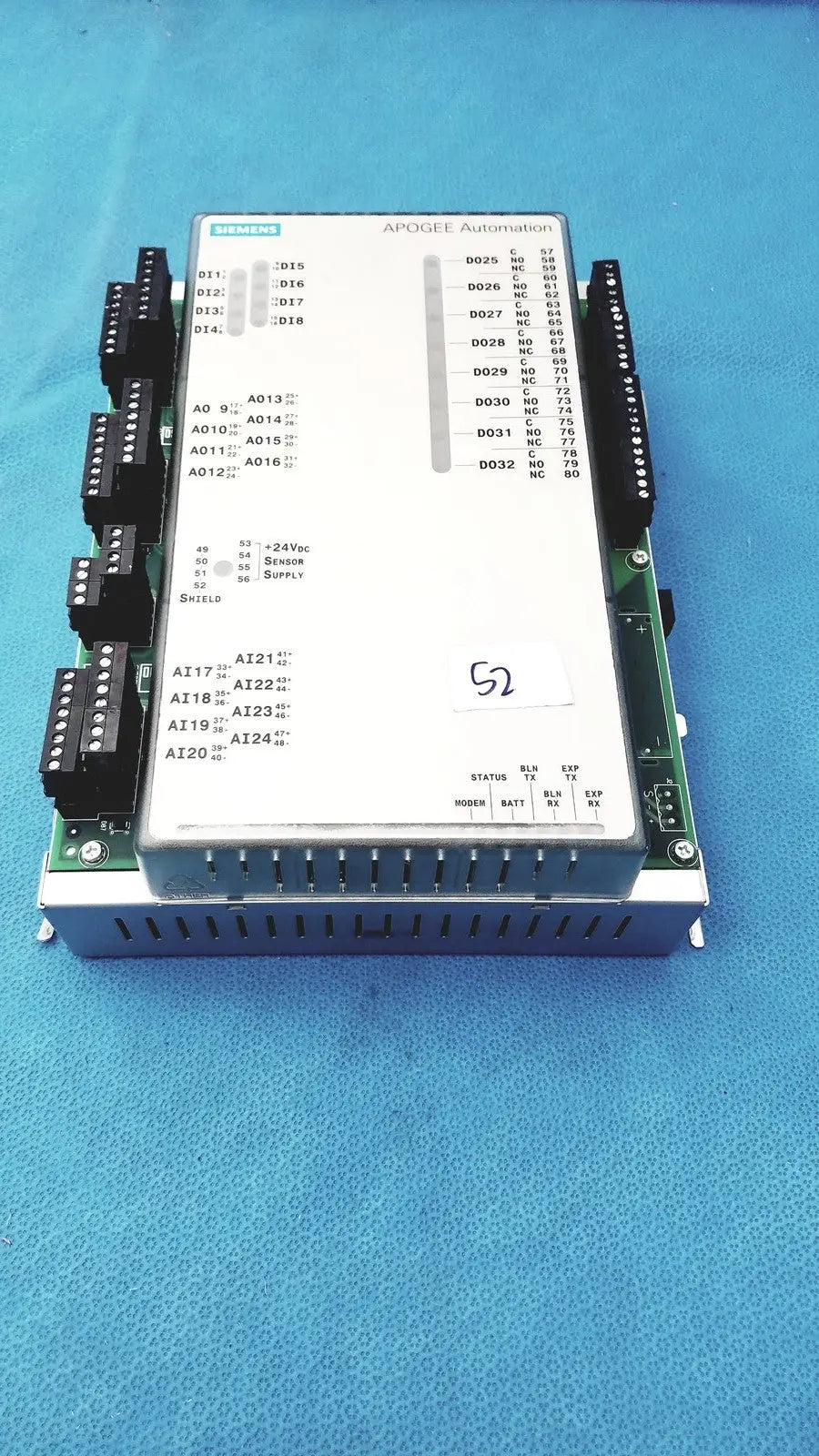 Siemens apogee automation 549-627 1210 modular equipment controller with white front panel and green circuit board