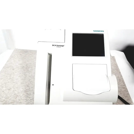 Reuse Medical Siemens DCA Vantage Analyzer - Version 4.4, Ref 06489205 Other Medical & Lab Equipment, second-hand product photo 1