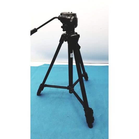 Black metal sony vct-r640 lightweight extendable video tripod with adjustable legs and fluid head for stable shooting