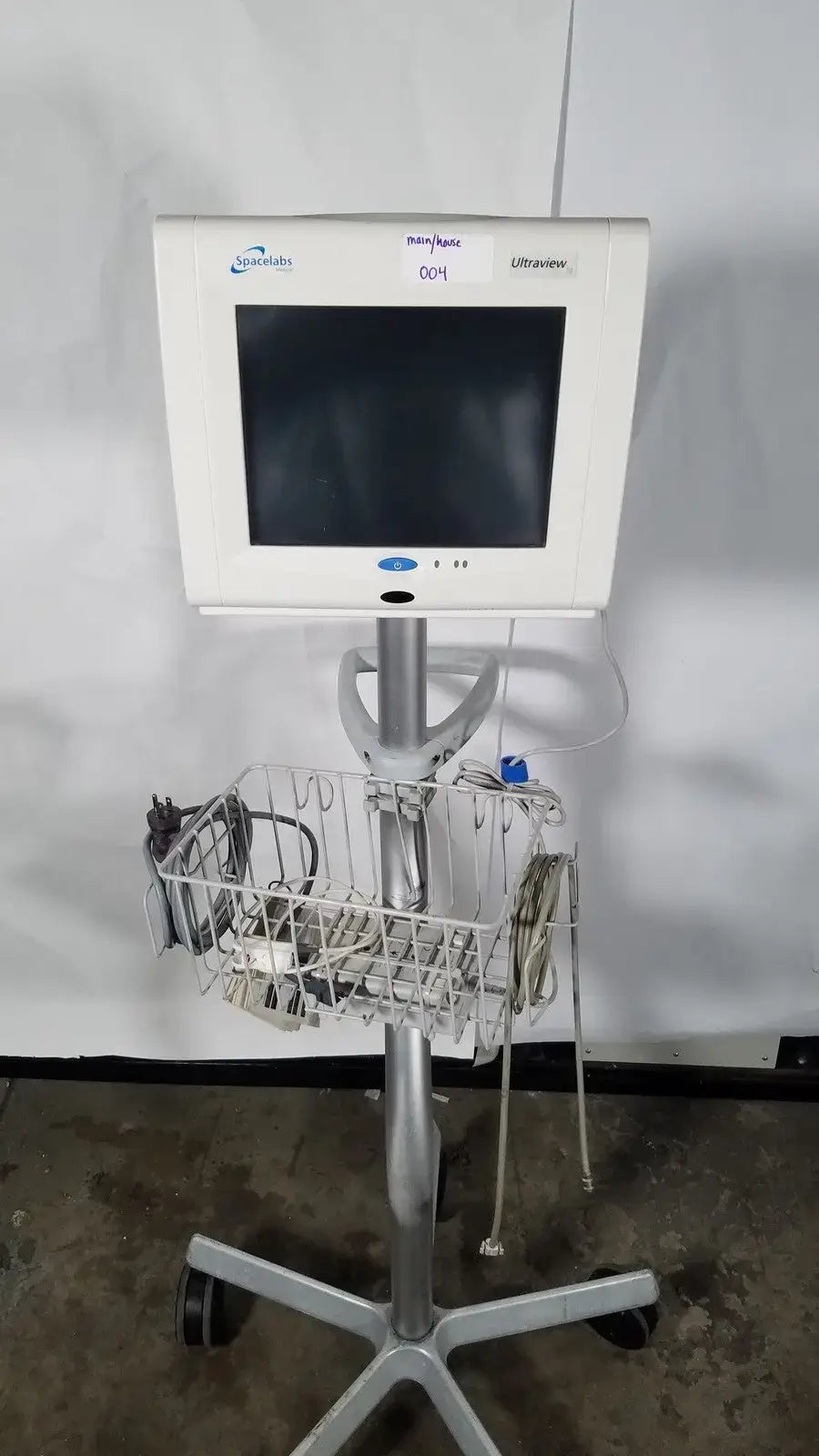 Reuse Medical Spacelabs SL 91369 Ultraview patient Monitor With Basket and Rolling Stand Other Medical & Lab Equipment, second-hand product photo 1