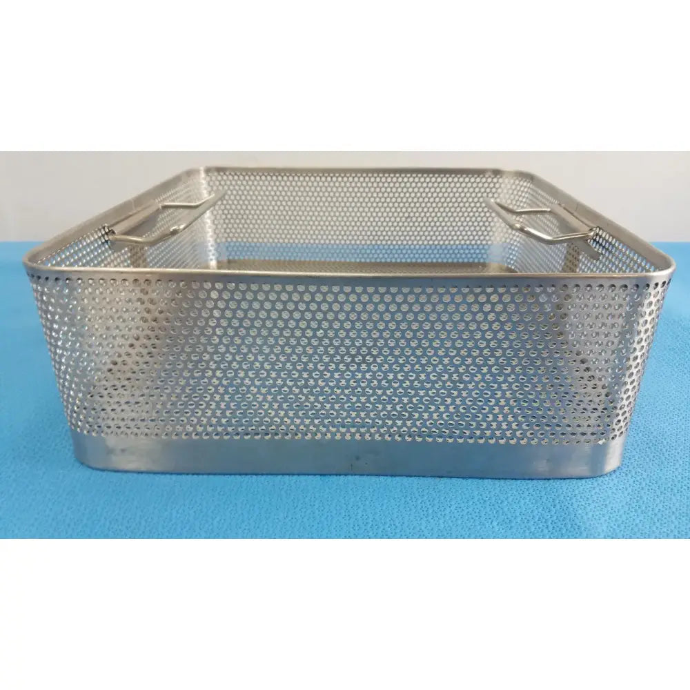 Reuse Medical Stainless Steel Perforated Instrument Tray with Handles Sterilization Trays & Cases, second-hand product photo 1