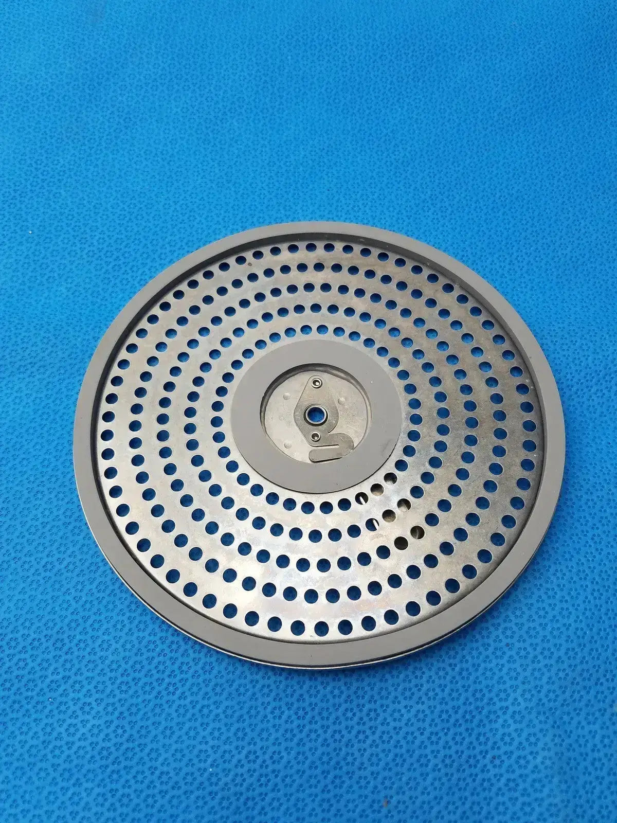 Unbranded Sterilization Container Lid Paper Filter Retention Plate Sterilization Container Part, second-hand product photo 7