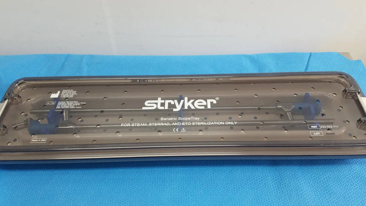 Stryker transparent plastic bariatric scope tray with perforated surface and molded handles for ideal eyes 10mm autoclavable scopes