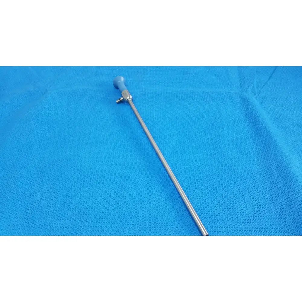 Silver stryker 502-457-010 10mm 0° autoclavable endoscope with blue-tipped handle and metallic shaft for reuse medical use